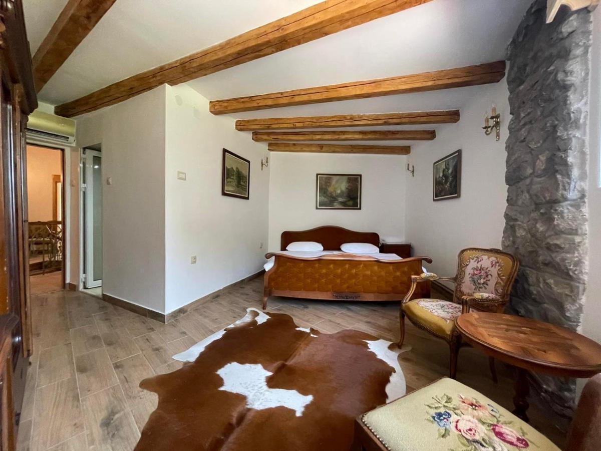 Garni Hotel Oblacinsko Jezero Oblacina Esterno foto